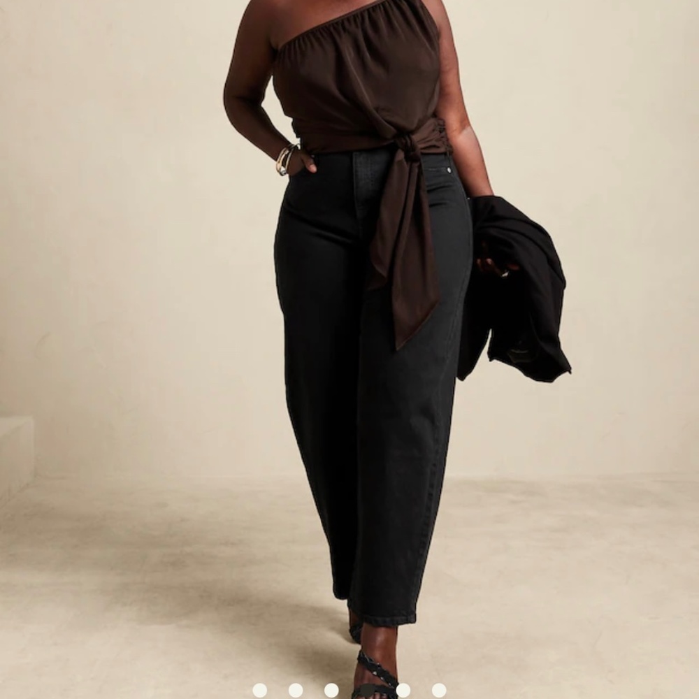 Banana Republic Barrel Jeans NWT - Tall